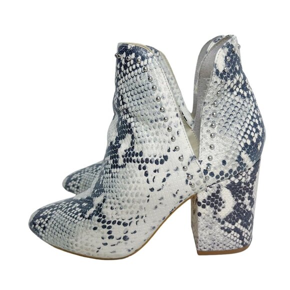 Steve Madden Rockstar White and Grey Snakeprint Snakeskin Studded Booties Size 9 - Picture 1 of 10
